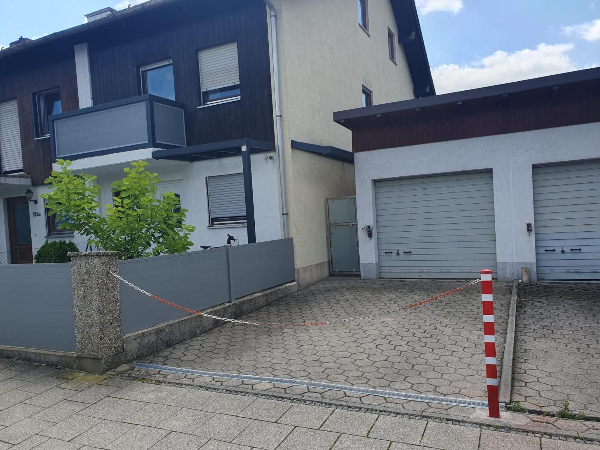 Lichtdurchflutete 90 M2 Drei Duplexwohnung In Altperlach Apartment Munich